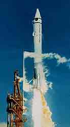 سفینه سفینه درموقع نخست پرواز